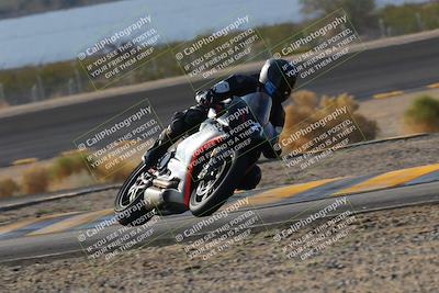 media/Dec-18-2022-SoCal Trackdays (Sun) [[8099a50955]]/Turn 14 (940am)/